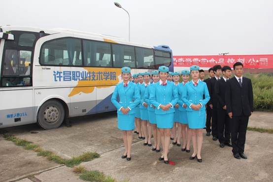 说明:E:\航空工程系\新闻稿\航空照片\2015年全国航模比赛\IMG_3619.JPG